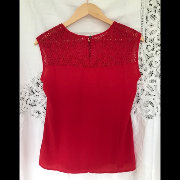 Red Banana Republic Blouse NWT - Picture 3 of 5